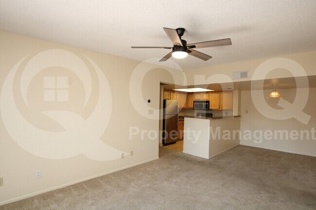 5757 W Eugie Ave Glendale, AZ 85304 photo 3