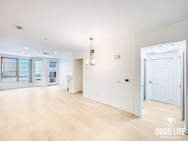 1465 C St San Diego, CA 92101 photo 5