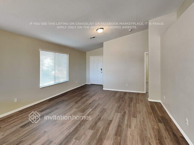 14813 W Port Au Prince Ln Surprise, AZ 85379 photo 3