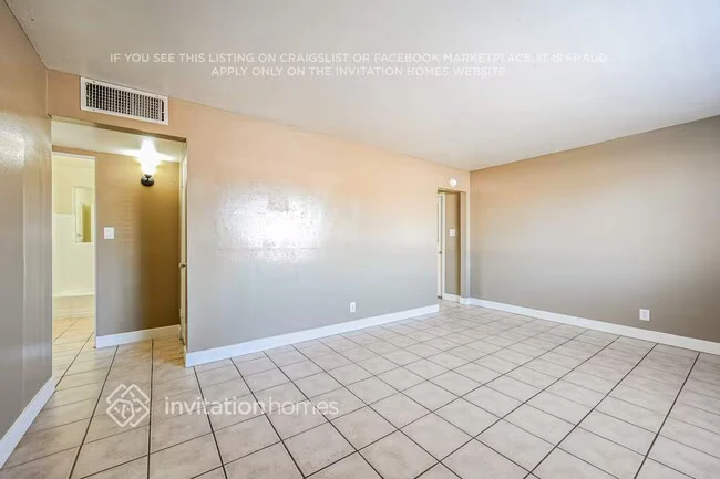 11207 W Oregon Ave Youngtown, AZ 85363 photo 3