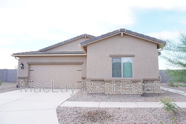 680 N Crowned Dove Trail Casa Grande, AZ 85122