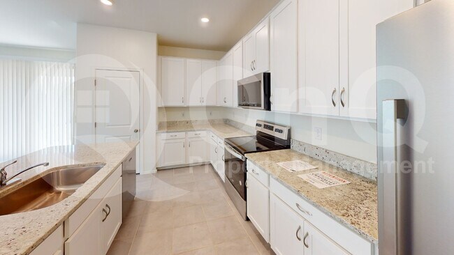 1108 S 5th St Avondale, AZ 85323 photo 5