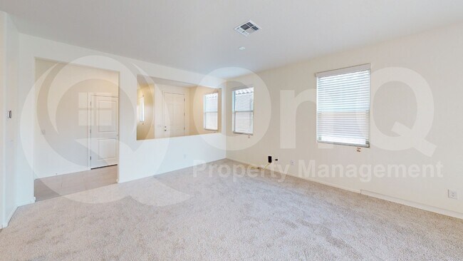 1108 S 5th St Avondale, AZ 85323 photo 2