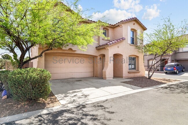 16907 W Marshall Ln Surprise, AZ 85388 photo 2