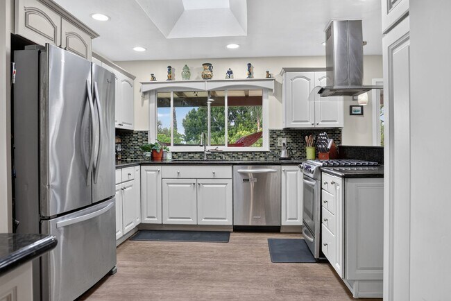 13660 Acorn Patch Ln Poway, CA 92064 photo 2