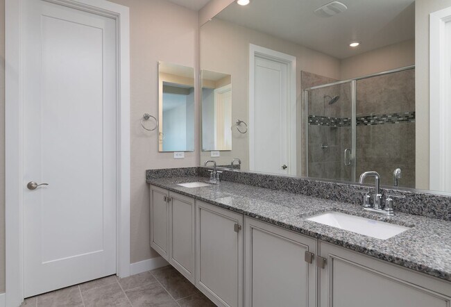 3855 S McQueen Rd Chandler, AZ 85286 photo 5