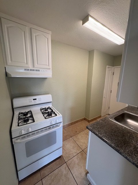 2567 Foothill Blvd Oakland, CA 94601 photo 5