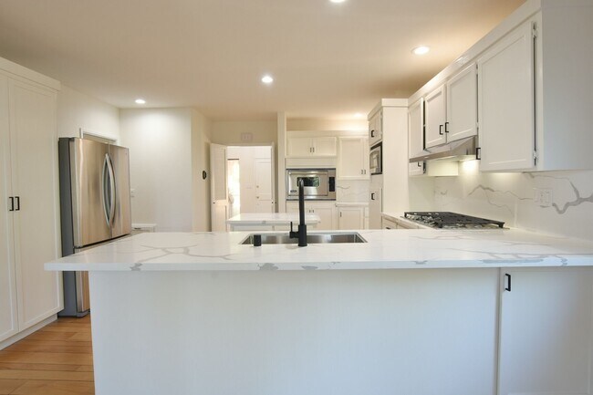 Spacious And Well Appointed Home In The East San Jose Foothills photo 4