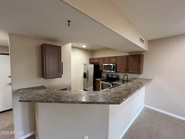 16232 N 30th Pl Phoenix, AZ 85032 photo 3