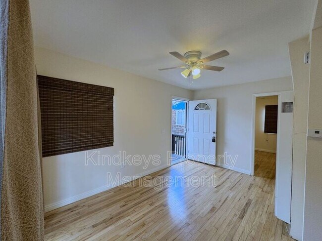 5042 Muir Ave San Diego, CA 92107 photo 4