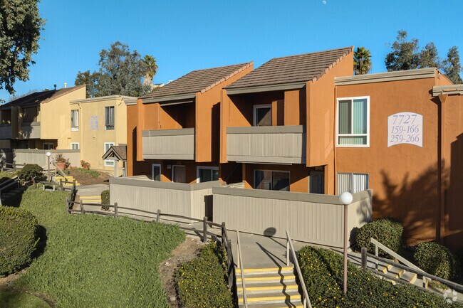 Mission Trails Villas photo 4