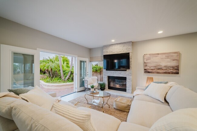 7528 Navigator Cir Carlsbad, CA 92011 photo 5