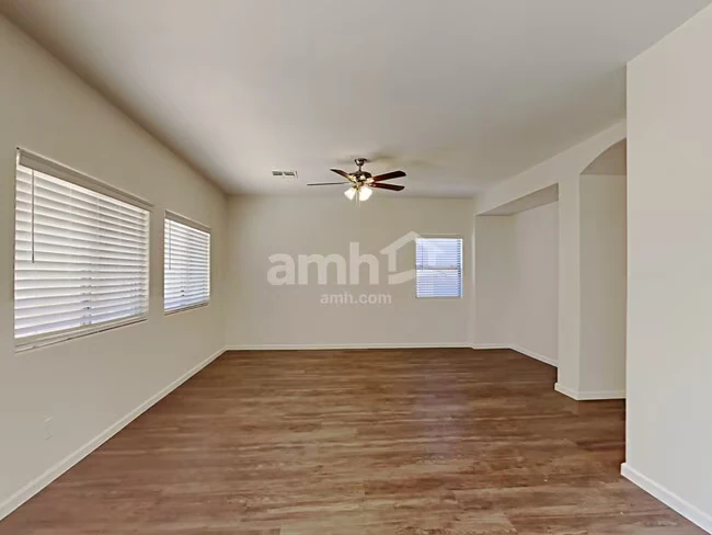 12837 W Apodaca Dr Litchfield Park, AZ 85340 photo 5