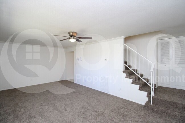 6536 N 43rd Ave Glendale, AZ 85301 photo 5