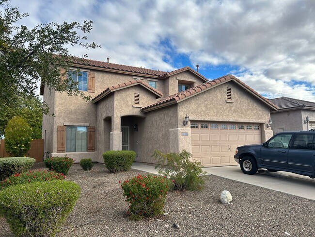 26066 W Yukon Dr Buckeye, AZ 85396 photo 2