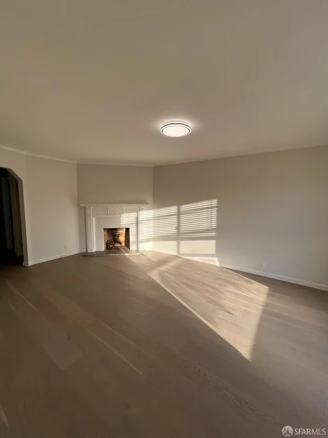 2BR/1BA Single Family House on 39th Ave · San Francisco photo 3