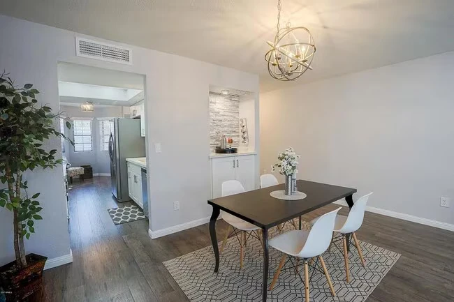 5998 N 78th St Scottsdale, AZ 85250 photo 2