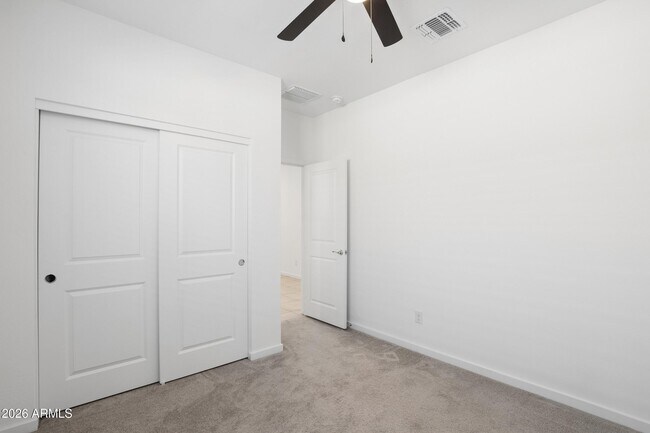 25293 W Wayland Dr Buckeye, AZ 85326 photo 5