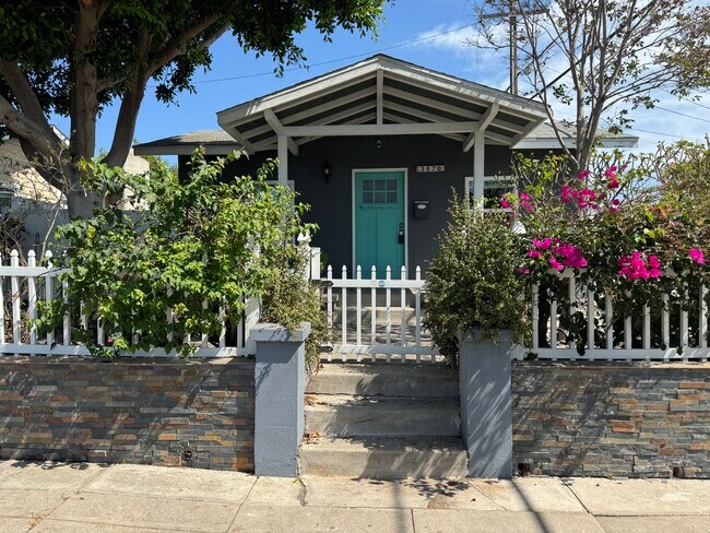 3670 Landis St San Diego, CA 92104 photo 5