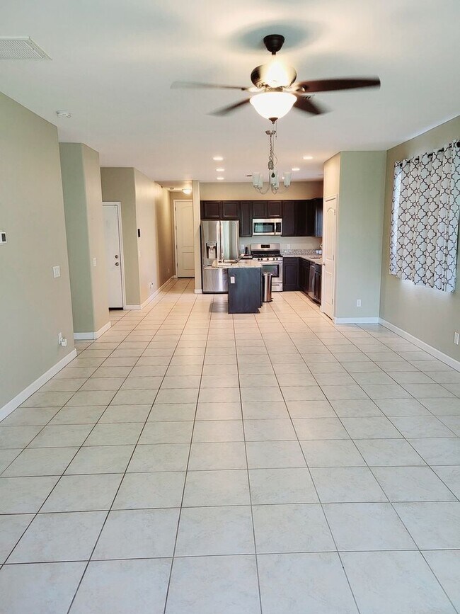 19723 N Tammy St Maricopa, AZ 85138 photo 4