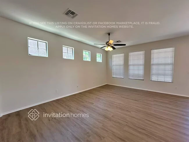 16042 W Hualapai St Goodyear, AZ 85338 photo 4