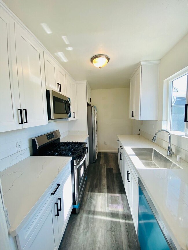 3522-3524 45th St San Diego, CA 92105 photo 3