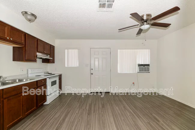 1502 E Adams St Phoenix, AZ 85034 photo 3