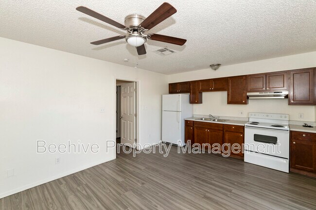 1502 E Adams St Phoenix, AZ 85034 photo 2