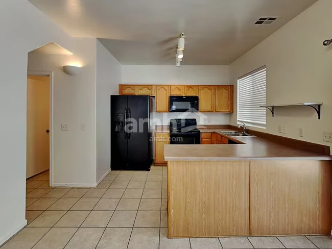 4242 E Baylor Ln Gilbert, AZ 85296 photo 4