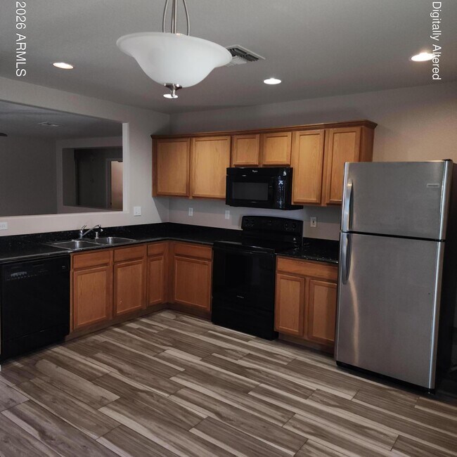 15864 W Evans Dr Surprise, AZ 85379 photo 5
