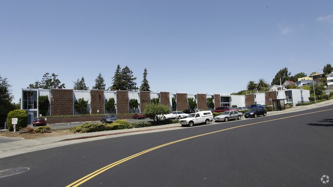 Ascension Arms Apartments photo 3