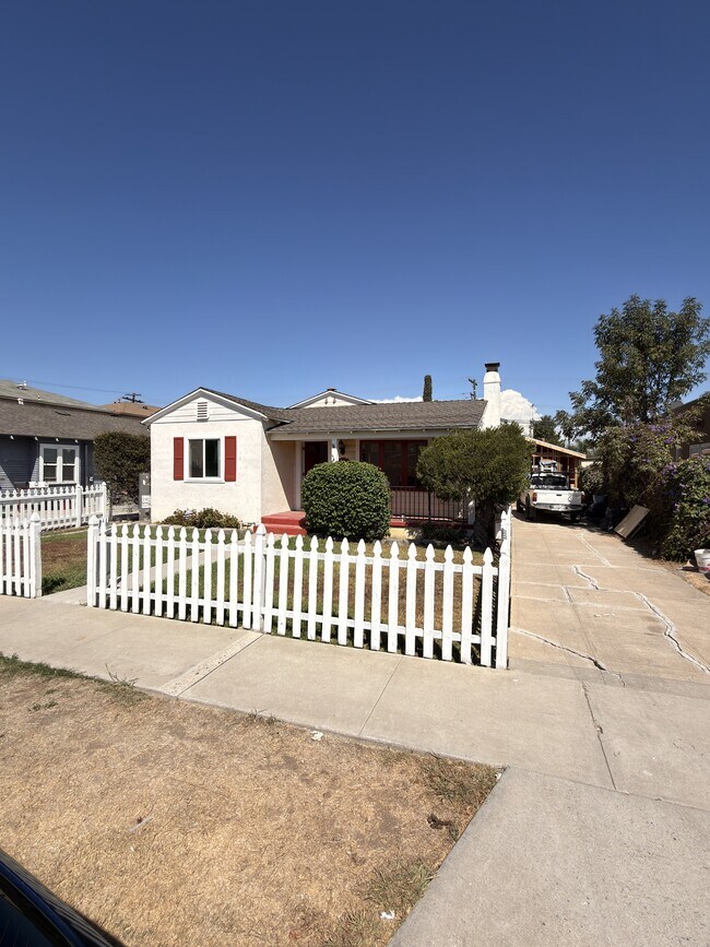 4577 32nd St San Diego, CA 92116