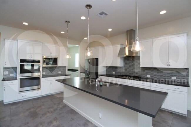 1222 E La Mirada Dr Phoenix, AZ 85042 photo 3