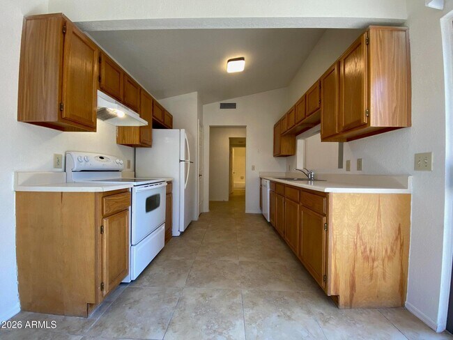 4263 E Agave Rd Phoenix, AZ 85044 photo 5