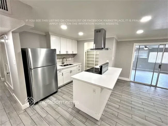 4309 N 72nd Ln Phoenix, AZ 85033 photo 5
