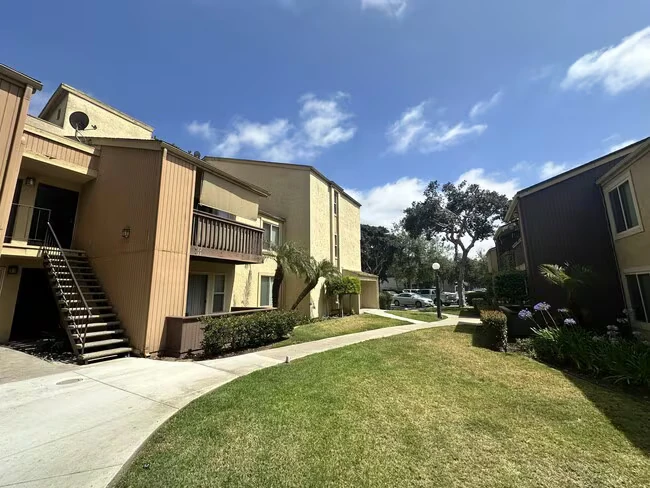 5906 Rancho Mission Rd San Diego, CA 92108 photo 3