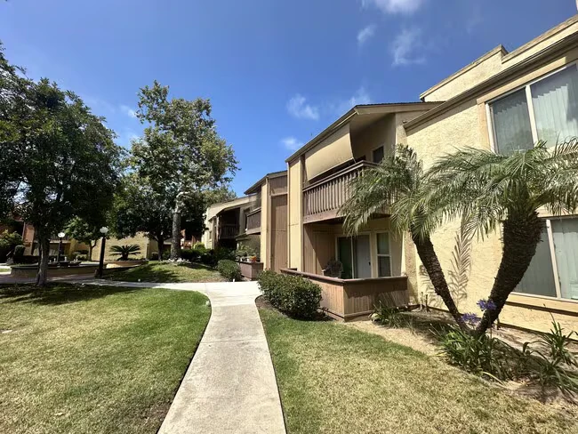5906 Rancho Mission Rd San Diego, CA 92108 photo 2