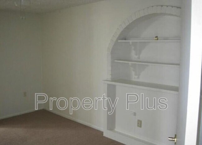 1228 S McKemy St Tempe, AZ 85281 photo 4