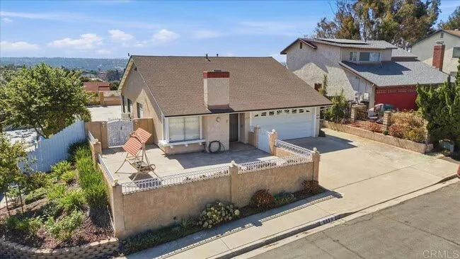 6859 Paris Way photo 3