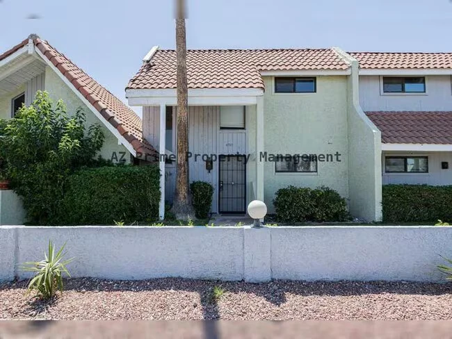 4710 N 10th Pl Phoenix, AZ 85014 photo 2