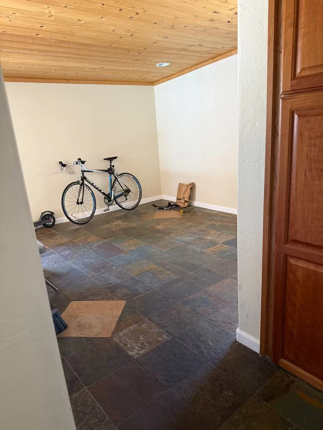 722 E Encanto Dr Tempe, AZ 85281 photo 3