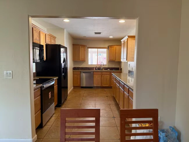 722 E Encanto Dr Tempe, AZ 85281 photo 4