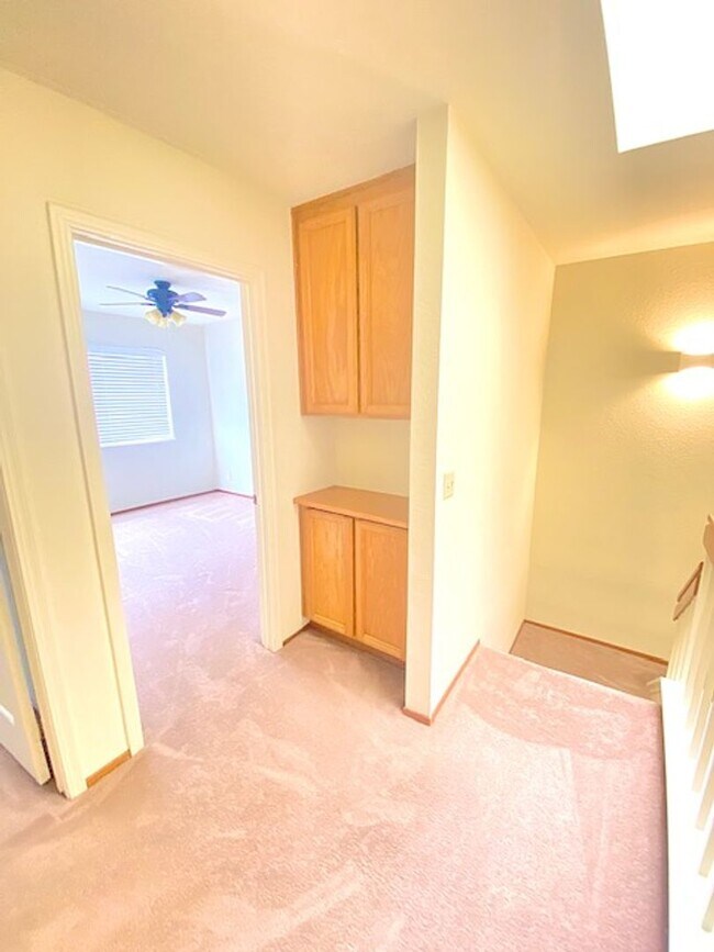 7449 Oxford Cir Dublin, CA 94568 photo 4