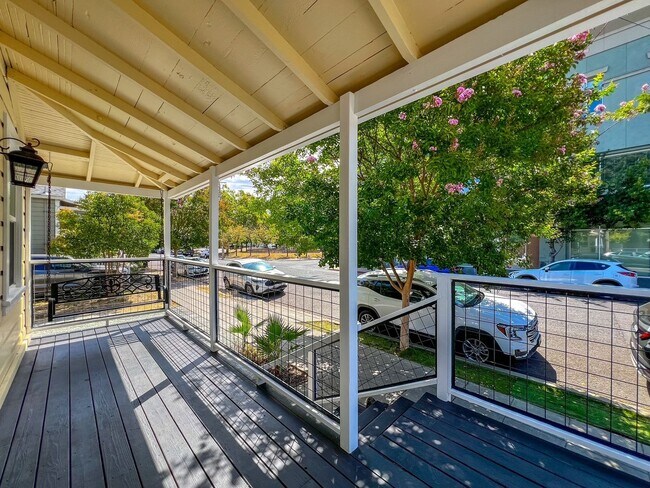 934 Clinton St Napa, CA 94559 photo 4