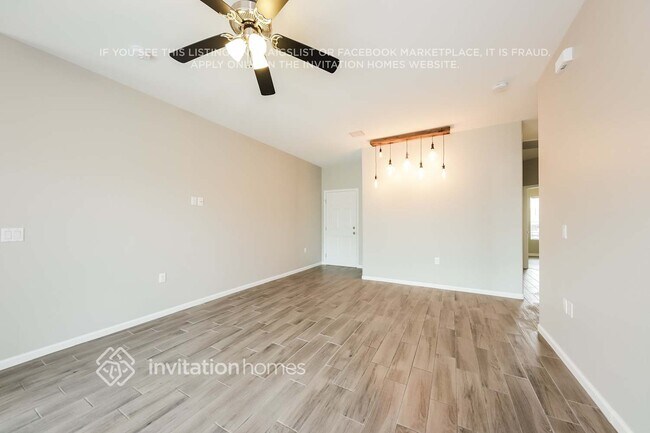 506 W Latona Rd Phoenix, AZ 85041 photo 3
