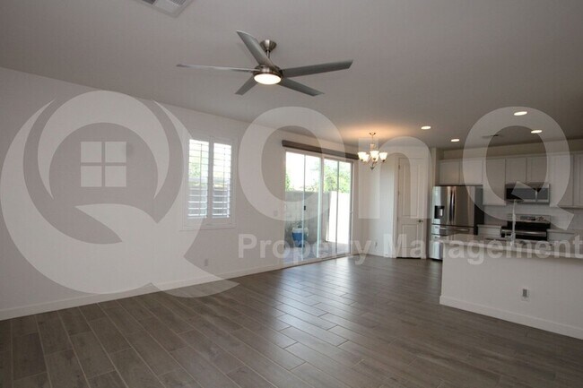 9519 E Talon Ave Mesa, AZ 85212 photo 3