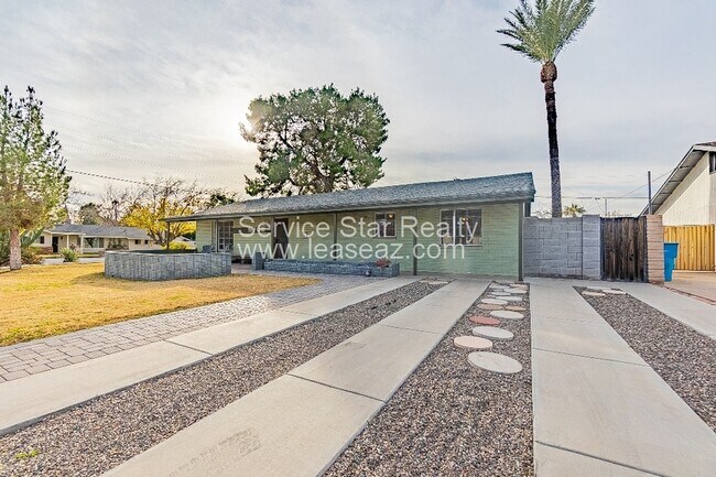 5702 N 13th Pl Phoenix, AZ 85014 photo 4