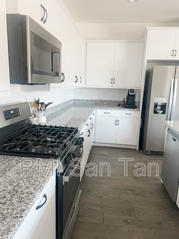 1207 Via Del Oro Queen Creek, AZ 85140 photo 4