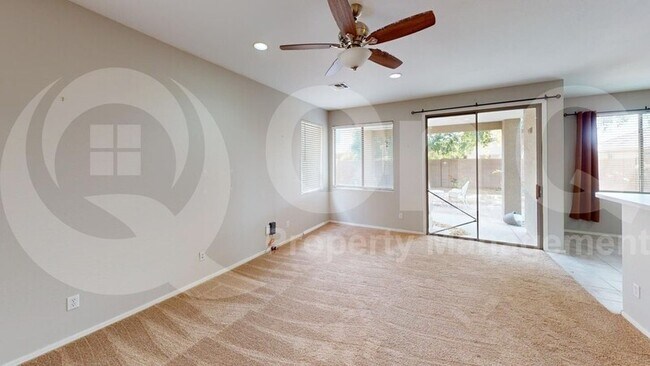 15919 W Hearn Rd Surprise, AZ 85379 photo 4