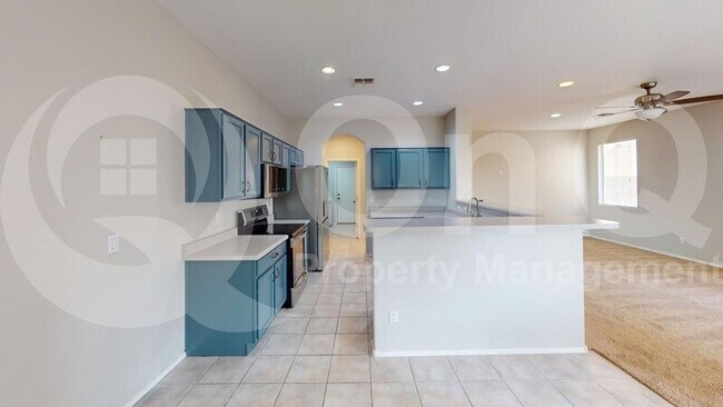 15919 W Hearn Rd Surprise, AZ 85379 photo 2